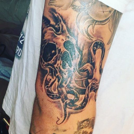 Skull squid tattoo